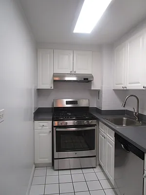 Rented by City & Suburban | media 7