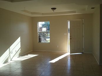 5th image of 506 Rosas Priego St