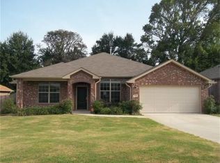 2026 Eden Dr, Longview, TX 75601