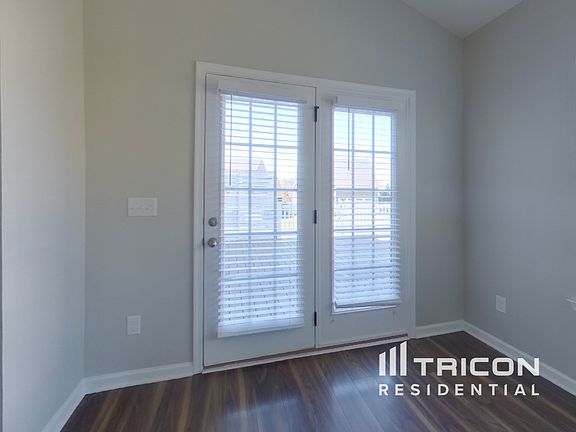5th image of 2801 Winterberry Dr