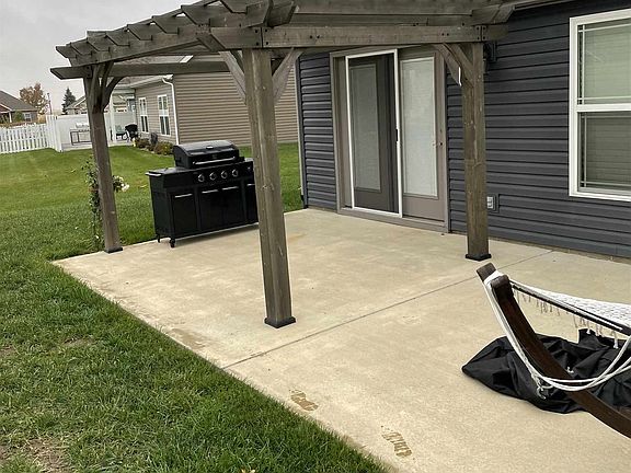 4th image of 4406 Fengate Ct