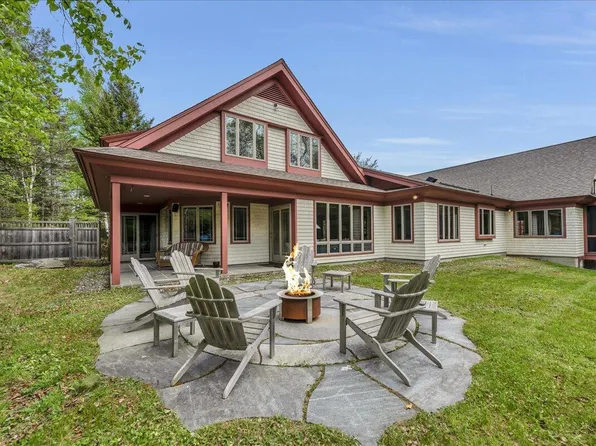 70 Ledgewood Lane, Blue Hill, ME 04614