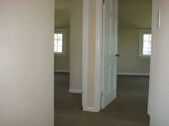 4th image of 1790 Wright Ave