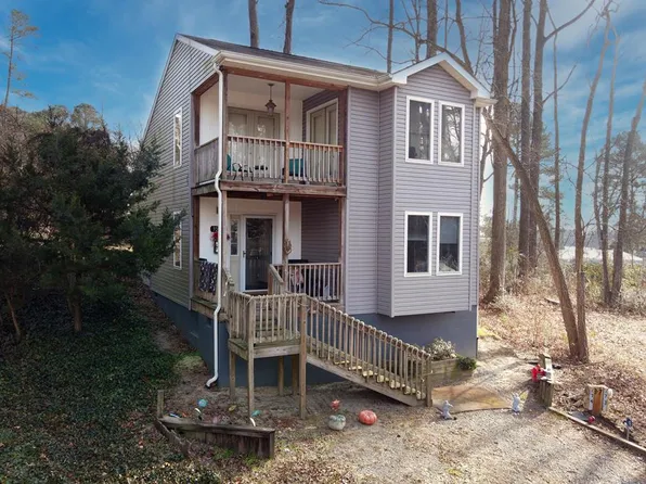 35023 Black Oak Ct, Horntown, VA 23395