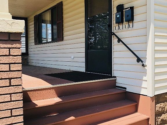 3rd image of 1805 Monroe St #1