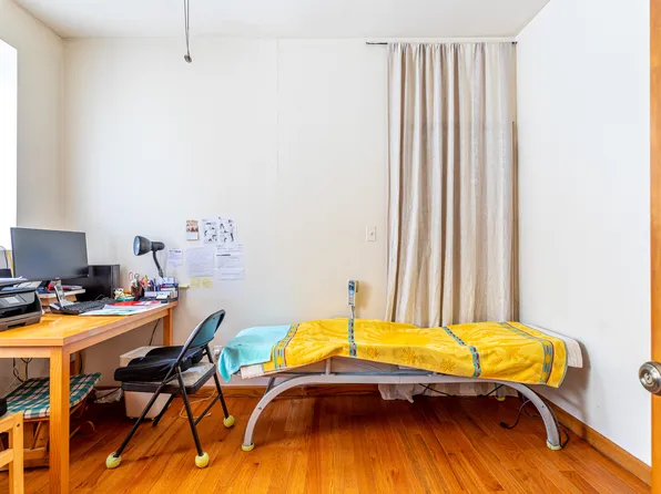 1727 East 14th Street image 22 of 31