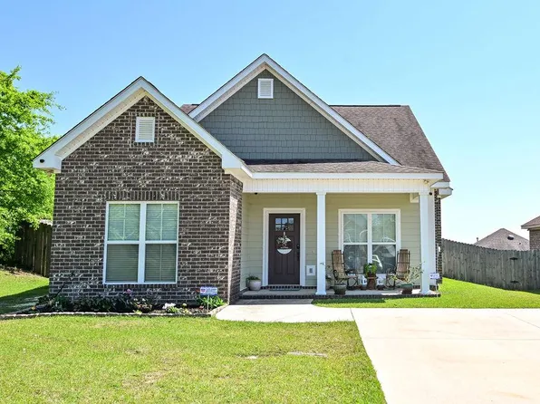 115 Olivia Way, Troy, AL 36079