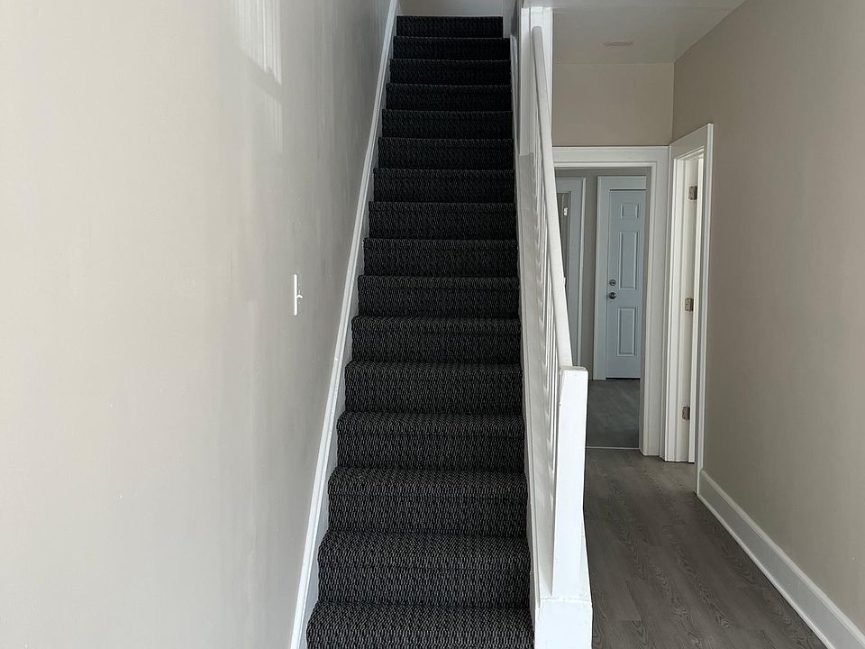 1st image of 152 Brookdale Ave