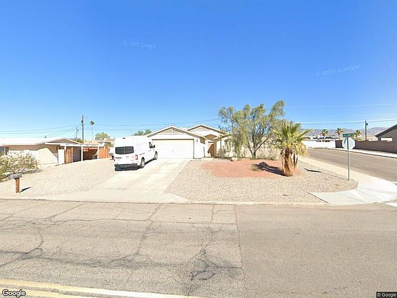 2nd image of 2193 Holly Ave