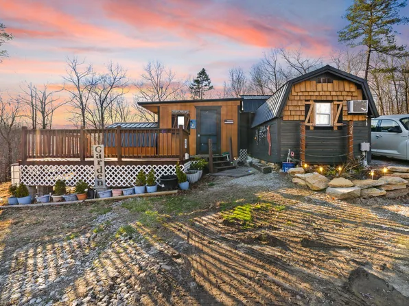 24 Sulphur Springs Hollow Rd, Somerset, KY 42501