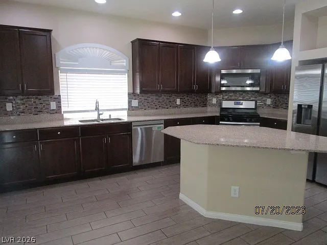 7220 Puffer Lake Ct — Photo 8