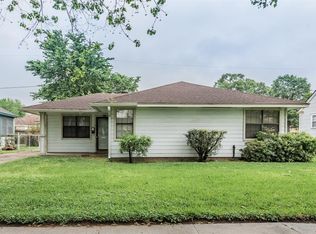 7443 Magnolia St, Houston, TX 77023