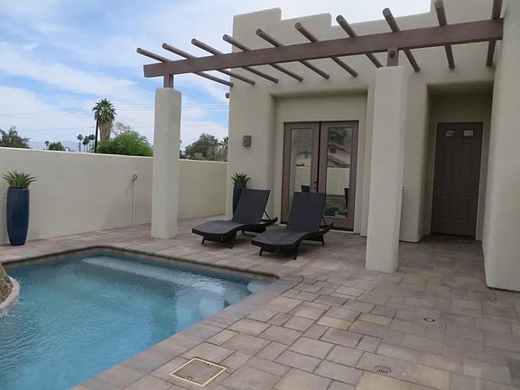 5th image of 51690 Avenida Mendoza