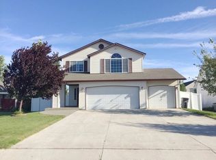 10018 W Richland Rd, Cheney, WA 99004