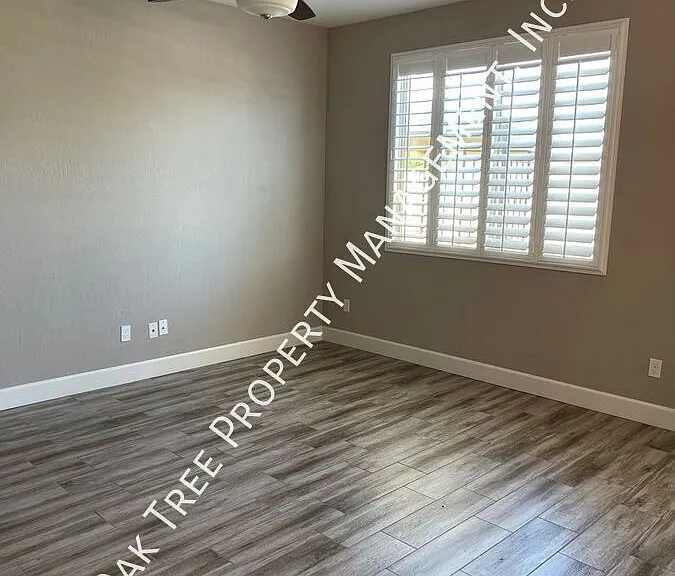 1541 Herring Ln — Photo 5