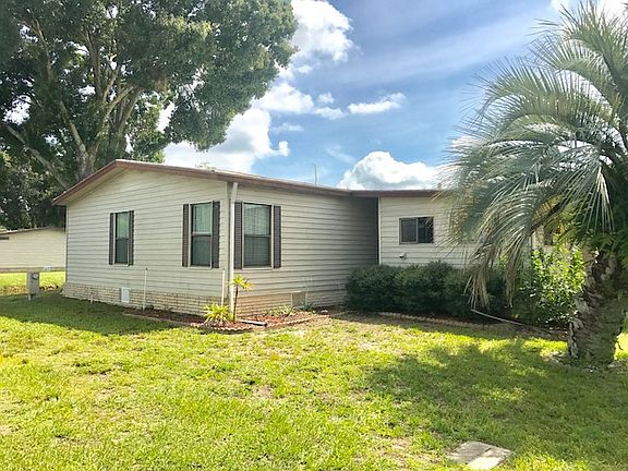 4th image of 663 N Edgewater Dr