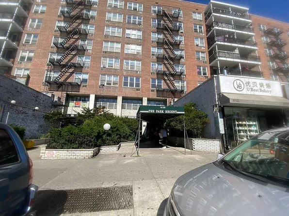 4125 Kissena Blvd APT 2S, Flushing, NY 11355