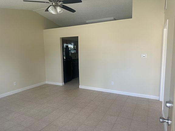 2nd image of 461 Virginia Ct #1