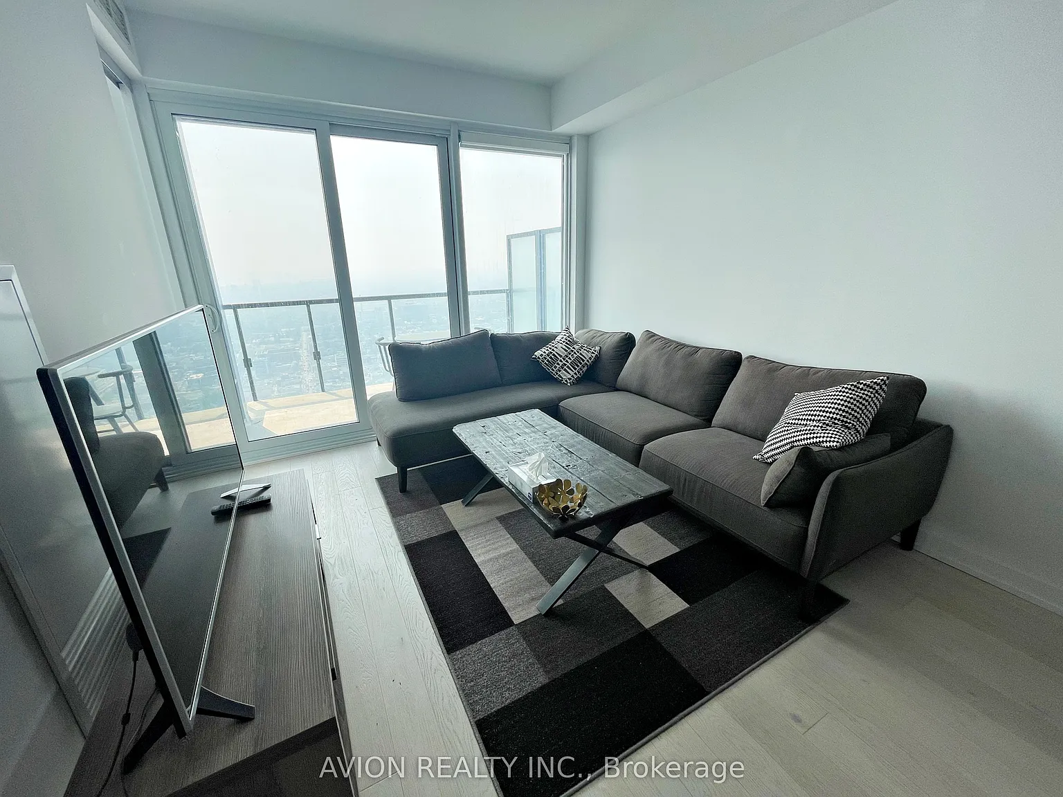 2 bed, $3,450 — Photo 3