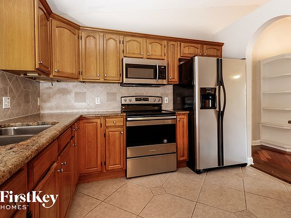 5th image of 3633 Greatwood Ct