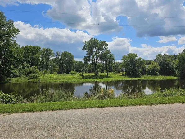 1.31 Ac Packer Lane, Pardeeville, WI 53954