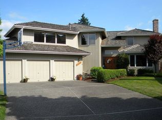17519 SE 46th St, Bellevue, WA 98006