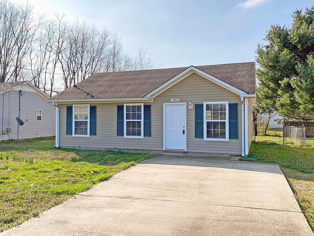 1003 Stateline Rd, Oak Grove, KY 42262 Zillow