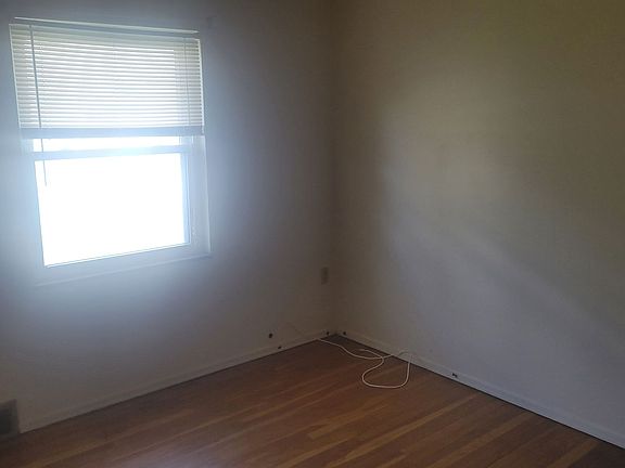 5th image of 101-111 N Fremont Ave #103