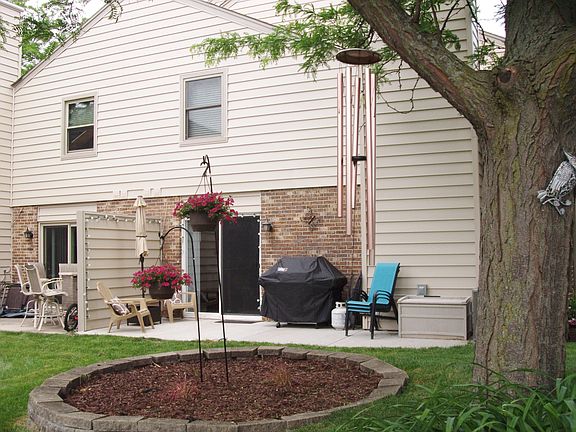 2nd image of 9353 Whitehall Ln #41A