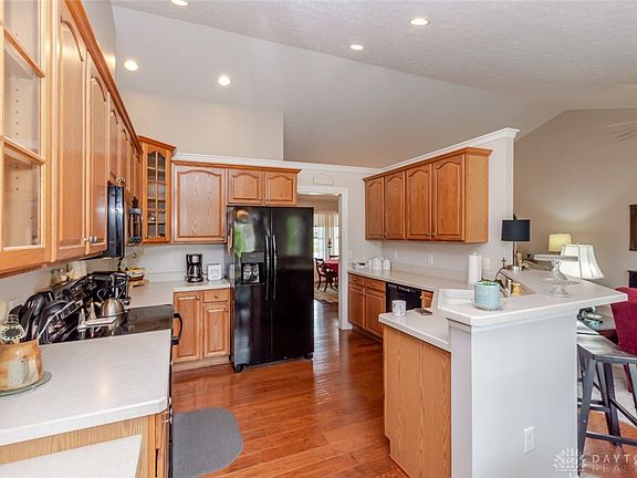 5th image of 7335 Melinda Dr