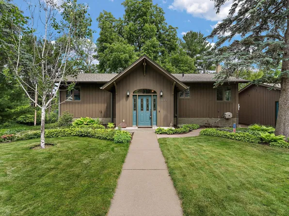 1119 3rd St N, Stillwater, MN 55082