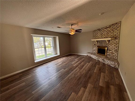 5th image of 48087-48091 Galafaro Rd