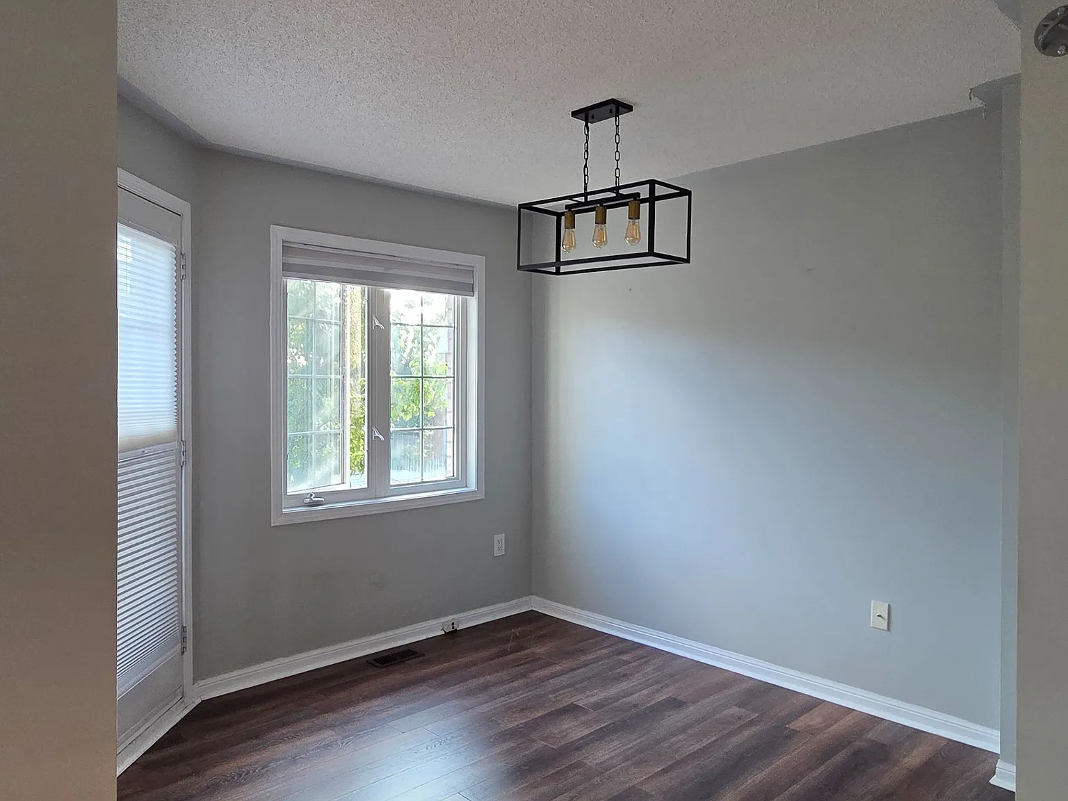 2 bed, $2,700 — Photo 4
