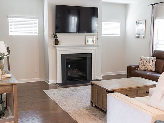 2nd image of 1224 Gossamer Hill Dr