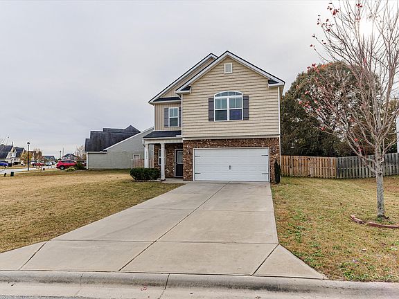 3rd image of 1326 York Drive