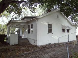 525 N Bowman Ave, Danville, IL 61832