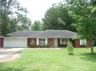 23035 Palmer St, Robertsdale, AL 36567