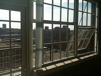 4th image of 117 W 20th St