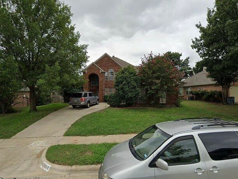 1st image of 614 Monterey Dr