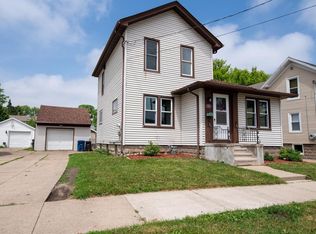 318 Hudson Ave, Oshkosh, WI 54901