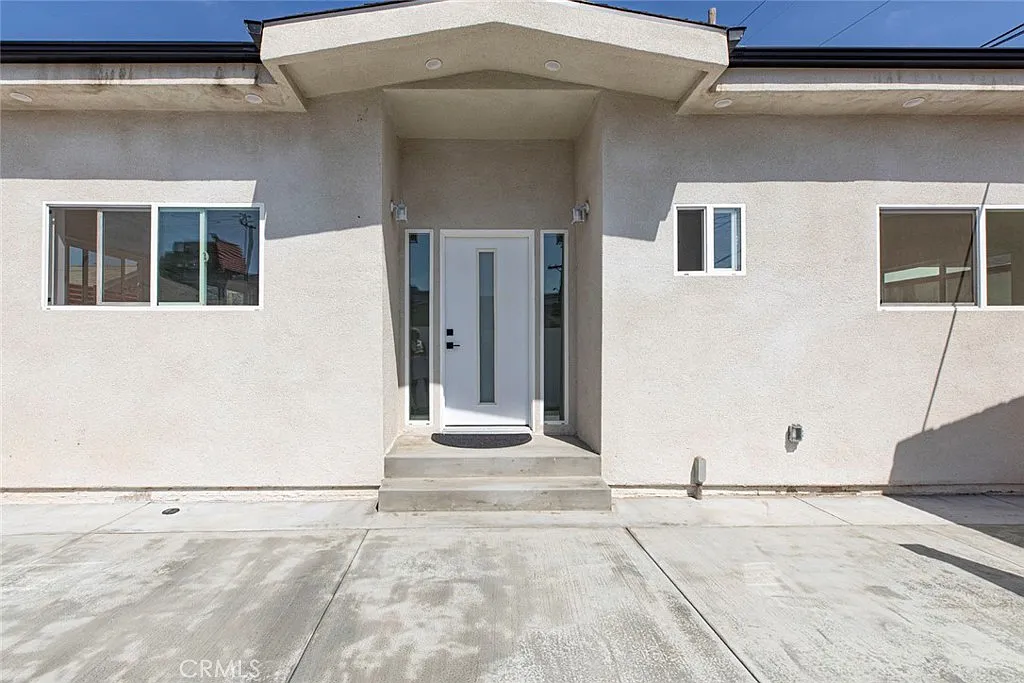 2 bed, 1000 sqft, $3,800 — Photo 1