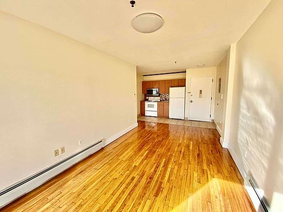 3rd image of 5411 2nd Ave