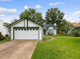 38 Kingspark Dr, Maumelle, AR 72113