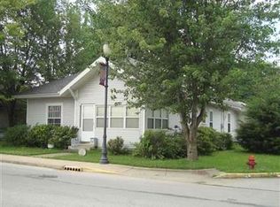 1201 W Main St, Mitchell, IN 47446