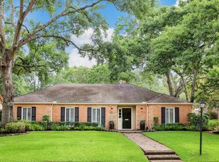 10002 Doliver Dr, Houston, TX 77042