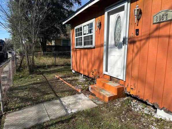 2067 Woodside Street, Jacksonville, FL 32209