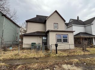 413 W 8th St, Muncie, IN 47302