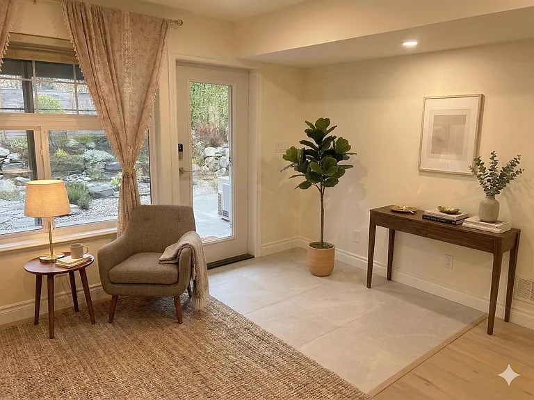 44468 McLaren Dr — Photo 5