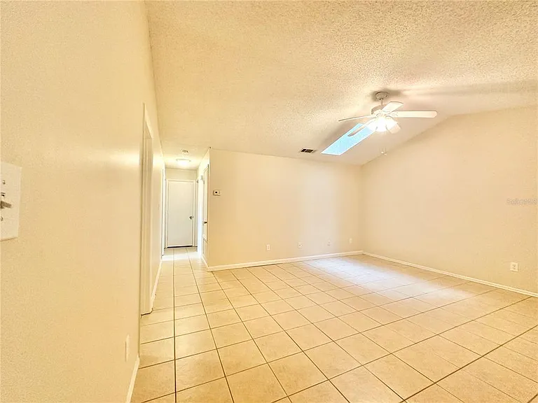 1622 Cimarron Hills Dr — Photo 12