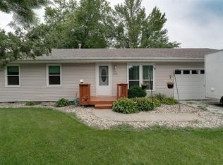 306 W Olive St, Minier, IL